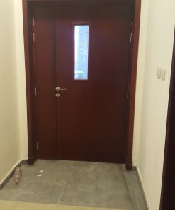 Door D18